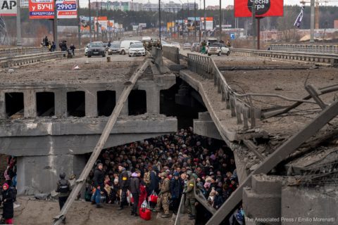 ukrajinski-vojnici-civili-lazna-vijest